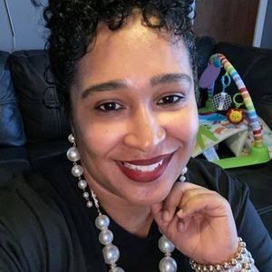 Meet your Posher, April